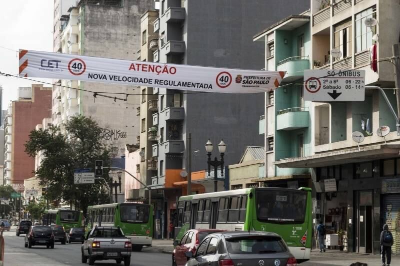 Avenida Rio Branco é uma das vias com novo limite de velocidade