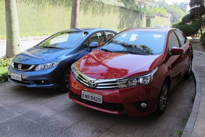 Honda Civic x Toyota Corolla

Saiba tudo sobre carros! Acesse www.r7.com/carros
