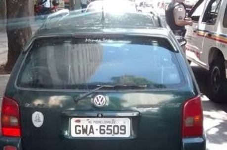 Carro roubado foi recuperado no centro de BH