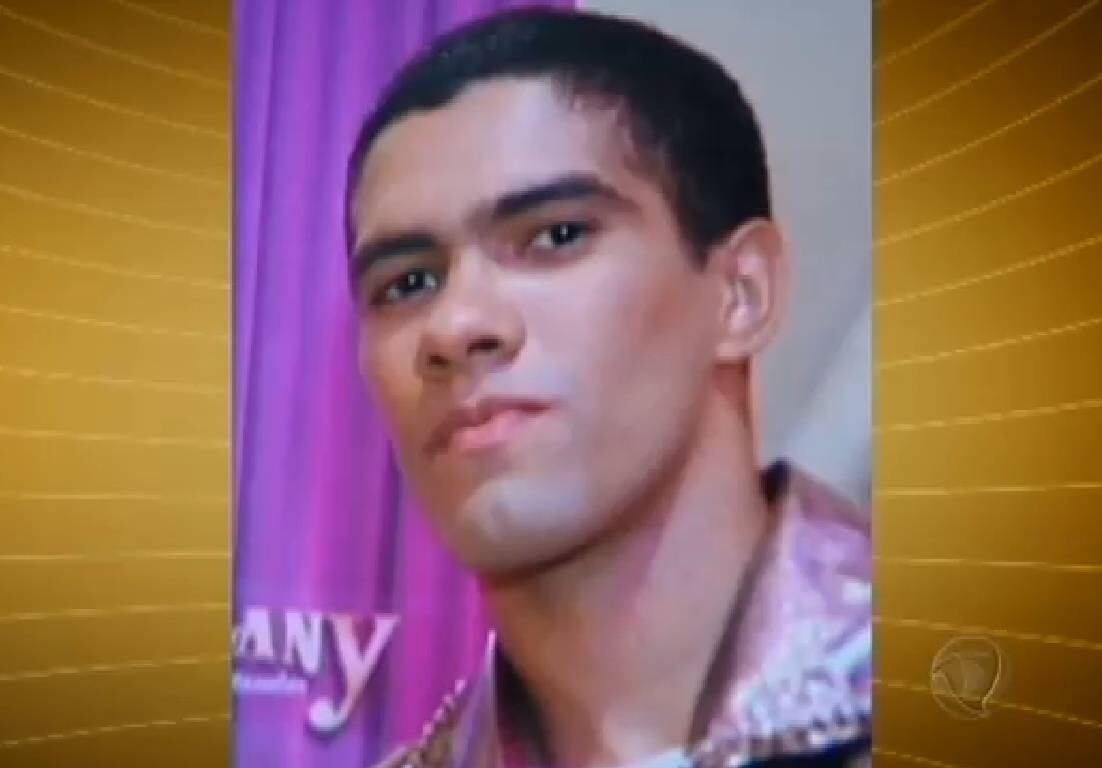 Jovem teve traumatismo craniano após tombo
