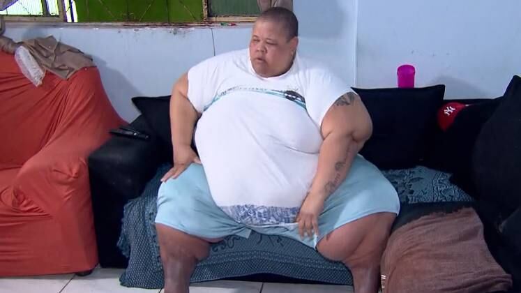 Paralelamente, ele lançou uma campanha na internet para arrecadar dinheiro e tentar um tratamento particular