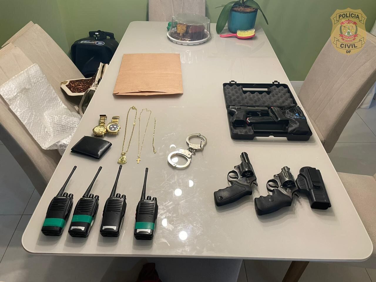 Grupo também atuava em roubo de joias
