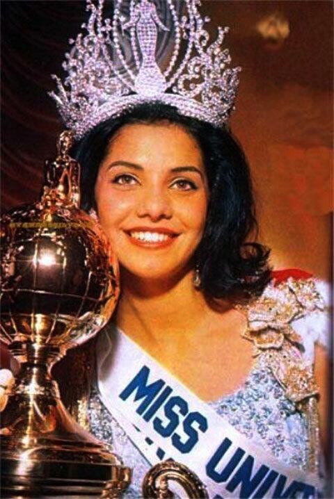 Já no Miss Universo, o Brasil tem uma sorte melhor e conquistou dois títulos: em 1963, com Iêda Maria Vargas (foto), do Rio Grande do Sul, e Martha Vasconcelos, cinco anos depois. 