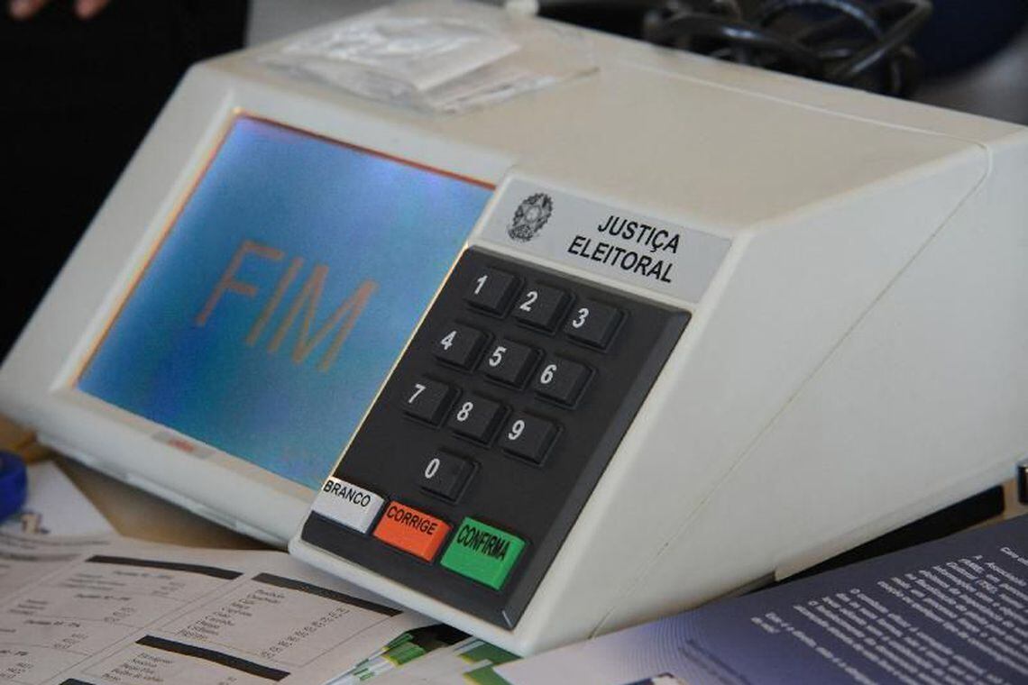 Licitação prevê a aquisição de até 180 mil urnas para as eleições municipais