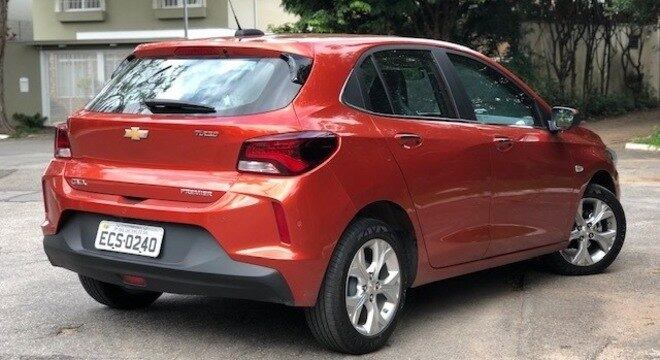 Chevrolet Onix Premier vendido no mercado brasileiro por R$ 73,1 mil