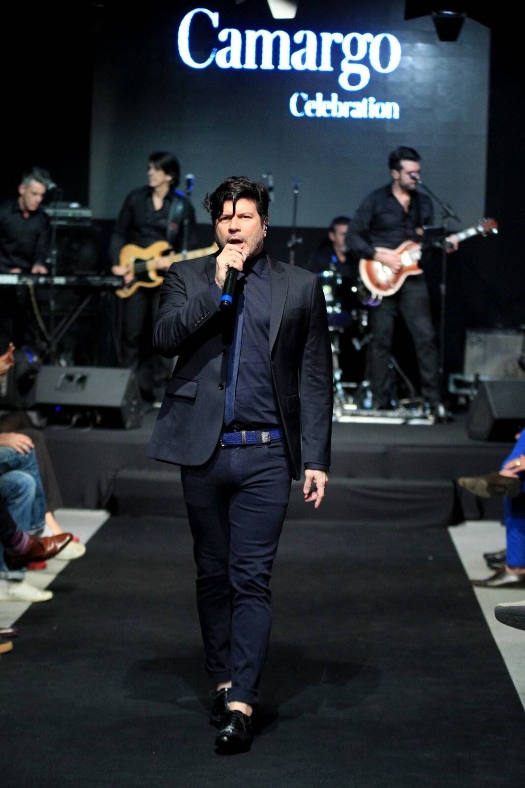 Paulo Ricardo é um dos jurados do programa de música SuperStar
Paulo Ricardo e Daniella Mercury brigam no ar e ‘SuperStar’ patina em audiência