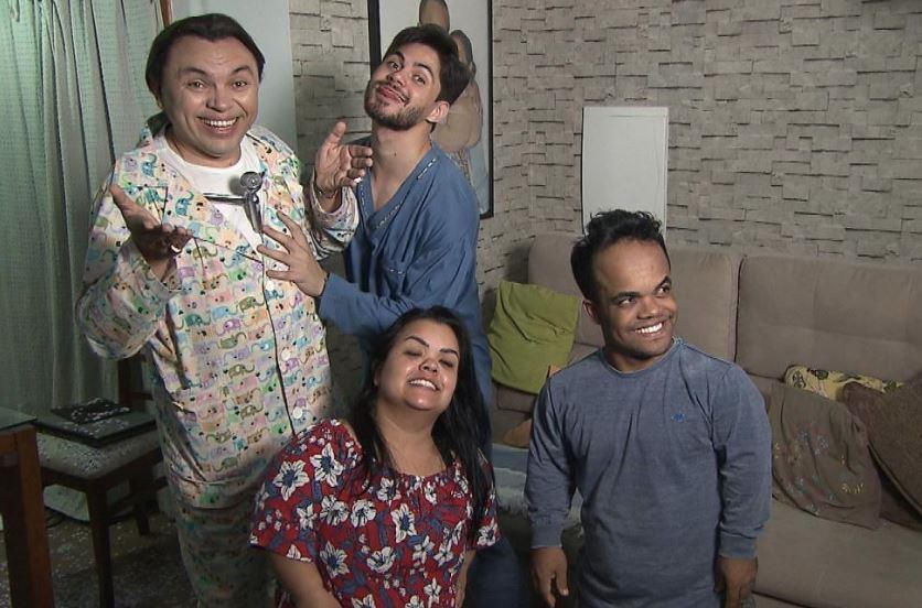 Anão Marquinhos relembra sua trajetória