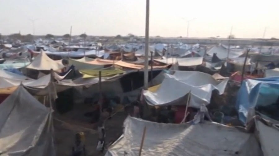 2. Sudão do Sul

O país africano é o segundo mais violento do mundo. Os índices de pobreza extrema e os conflitos internos são os principais fatores que desencadeiam no fato de o Sudão do Sul ocupar a 162ª posição no Global Peace Index

Duplo atentado deixa ao menos 20 mortos na Síria
