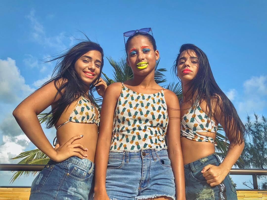 Como diz a própria letra de Envolvimento, de MC Loma e Gêmeas Lacração, esse" hit é chiclete na tua mente vai ficar". Para muitos foliões, esta foi a música do Carnaval