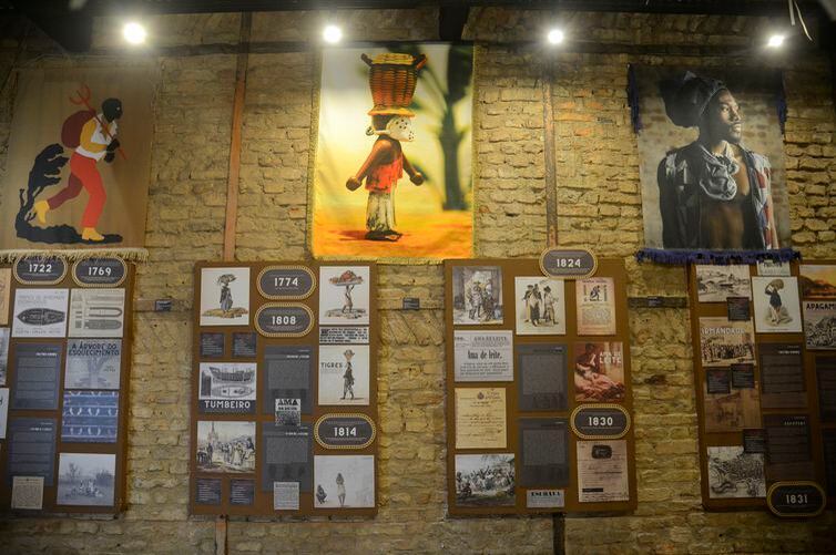 Museu é localizado sobre antigo cemitério de negros que foram capturados da África