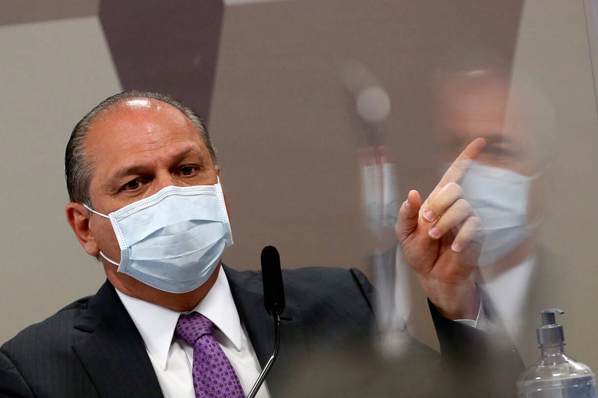 Barros faz depoimento tenso na CPI nesta quinta