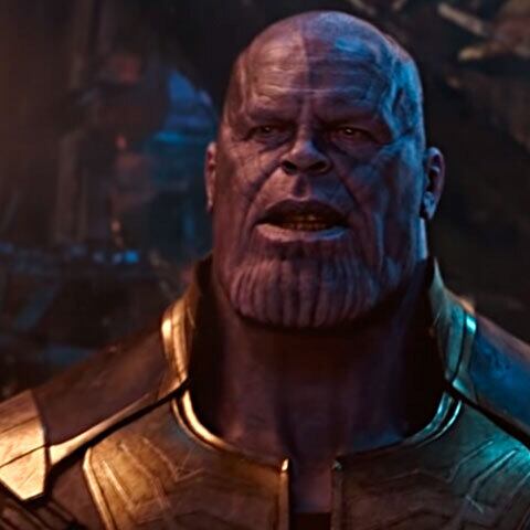 Vegeta x Thanos: Quem é apaixonado pelos filmes da Marvel com certeza sabe quem é esse vilão, tão bem utilizado e divulgado nos cinemas pelo mundo.