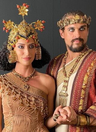 Roupas, acessórios e maquiagem foram fundamentais para a construção da personagem, que vai esbanjar poder e elegância pela cidade de UR
