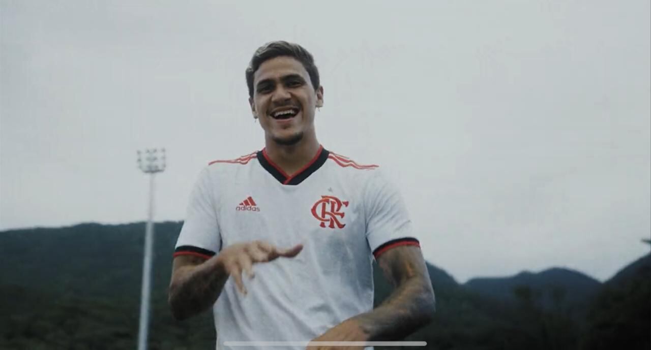 Pedro durante a divulgação da nova camisa do Flamengo