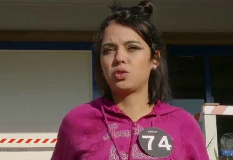 Sarah conseguiu detectar o que a mais incomodava dentro da casa, que conta com, por exemplo, quatro camas e quatro toalhas para cem pessoas.

— O psicológico está pesando demais e como se estou vendo a vida de novo. Aproveitar cada segundo agora, dar valor a muita coisa. Um aprendizado para a vida