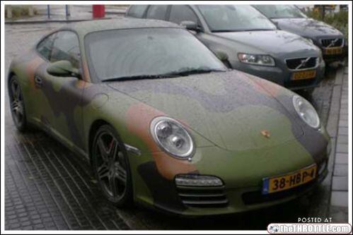 Será que esse Porsche vai para a guerra?