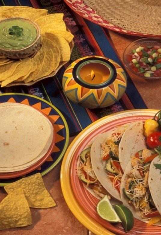 Para quem gosta de sabores apimentados, Wellington sugere uma receita de tacos mexicanos como ideal para conquistar o público. O Top Chef é exibido todas as quartas, às 22h45, na Record TV. Não perca!