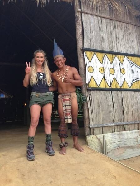 Janaina conheceu pessoas que vivem apenas da caça e da pesca