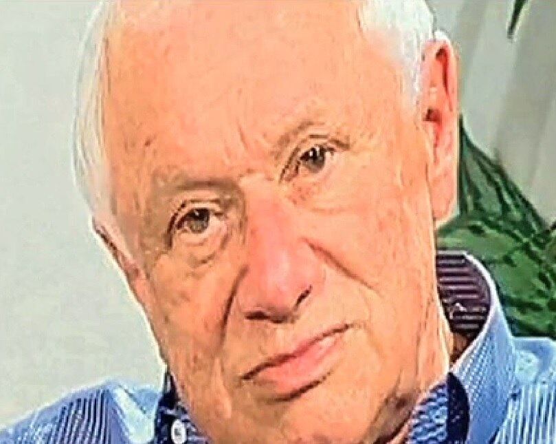 O empresário Jacob Barata, de 83 anos, está em uma lista divulgada pelo jornal francês “Le Monde” na qual 31 pessoas ligadas a empresas de ônibus municipais do Rio de Janeiro aparecem como donas de contas bancárias na Suíça. O chamado “swissleaks” aponta que Barata teria depositado mais de 50 milhões de reais entre 2006 e 2007. A partir de 2004, a conta não foi movimentada diretamente pela família Barata por causa da contratação de uma empresa responsável por fazer retiradas e transferências em nome da família. A sede desta empresa fica nas Ilhas Virgens Britânicas, região considerada um paraíso fiscal que tem impostos baixos ou inexistentes. Leia mais