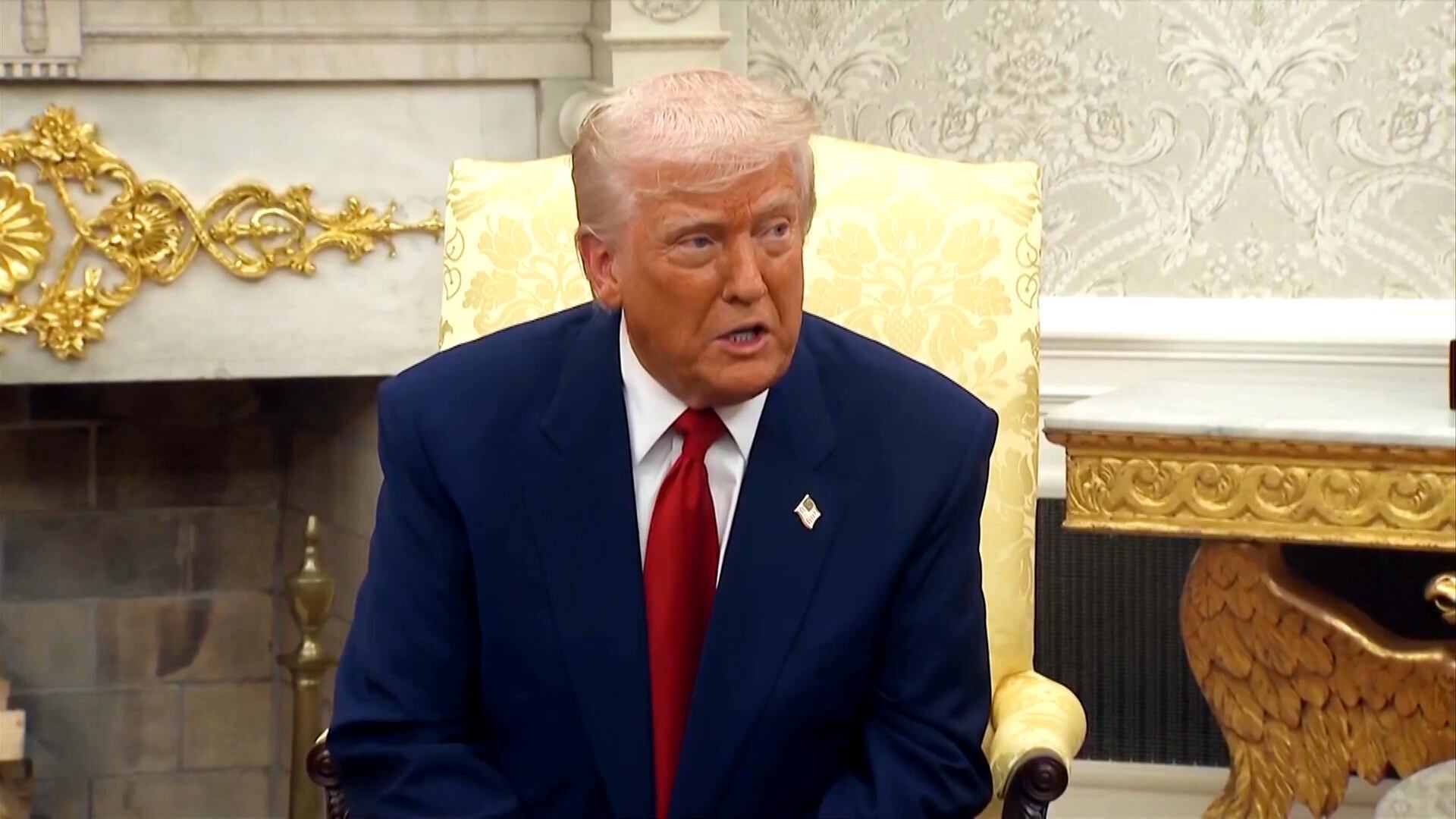 Donald Trump afirma que não há tempo para fechar 200 acordos e fala em adotar 'tarifa geral'
