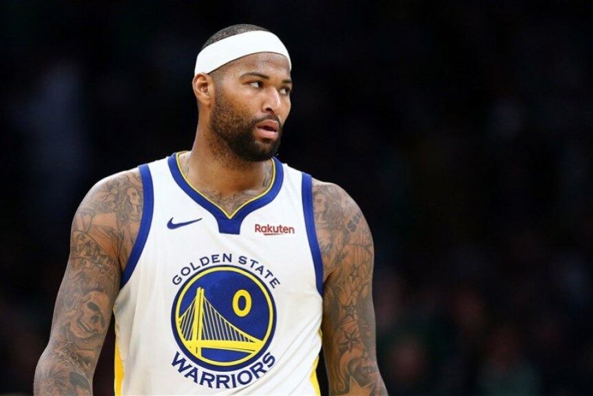 O pivô DeMarcus Cousins acertou com o Los Angeles Lakers por uma temporada pelo valor mínimo de veterano. O jogador era um dos principais nomes disponíveis no mercado, mas estava desvalorizado. Na temporada 2017-18, ele sofreu uma grave lesão no tendão de Aquiles.