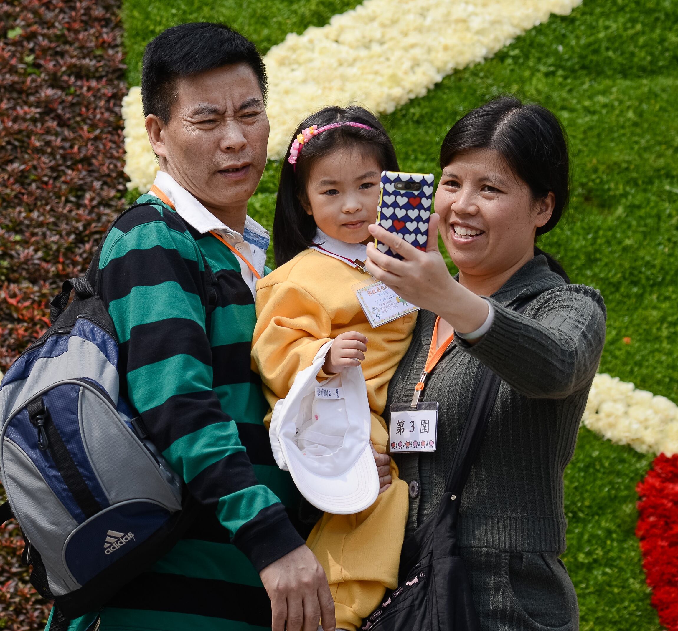 O governo chinês afirmou que manterá a política planejamento familiar que controla o número de filhos por casal na China
