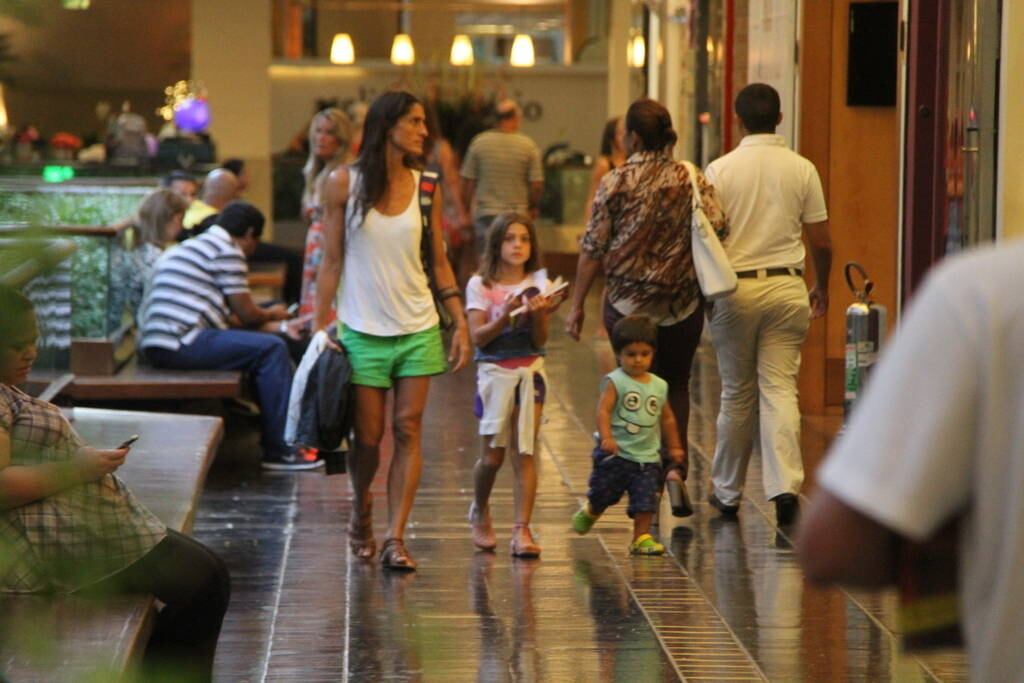 O último trabalho de Du Moscovis na TV aberta foi na minissérie Louco Por Elas. Atualmente, ele apresenta a edição especial do Saia Justa na GNT