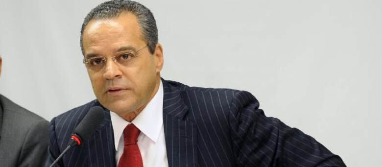 Henrique Eduardo Alves é o candidato favorito a assumir a presidência da Câmara