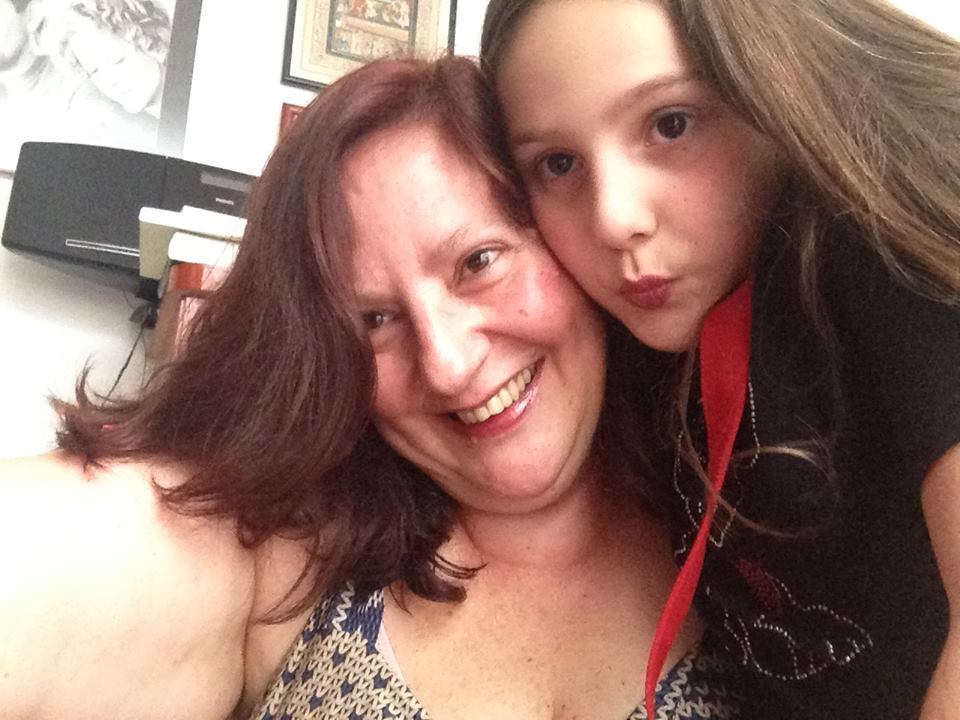 Malena Contrera foi mãe aos 42. No Brasil, índice de maternidade nesta faixa etária cresceu 49,5% nas duas últimas décadas
