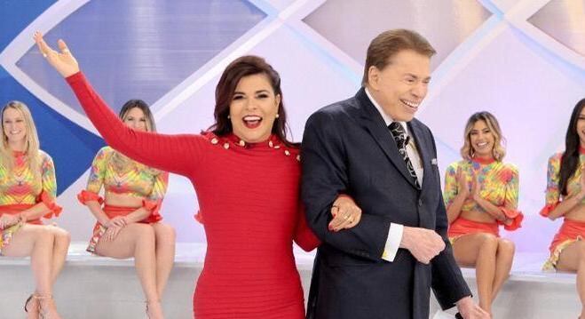 Mara estreou na televisão ainda criança e é uma das "queridinhas" do patrão na TV
