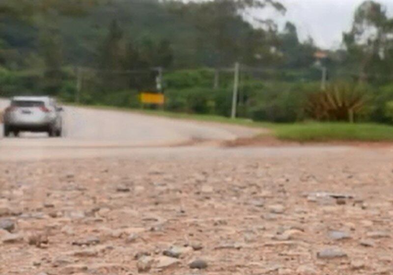 Trecho onde ocorreu o assalto; empresário pensa em desistir do caminhão