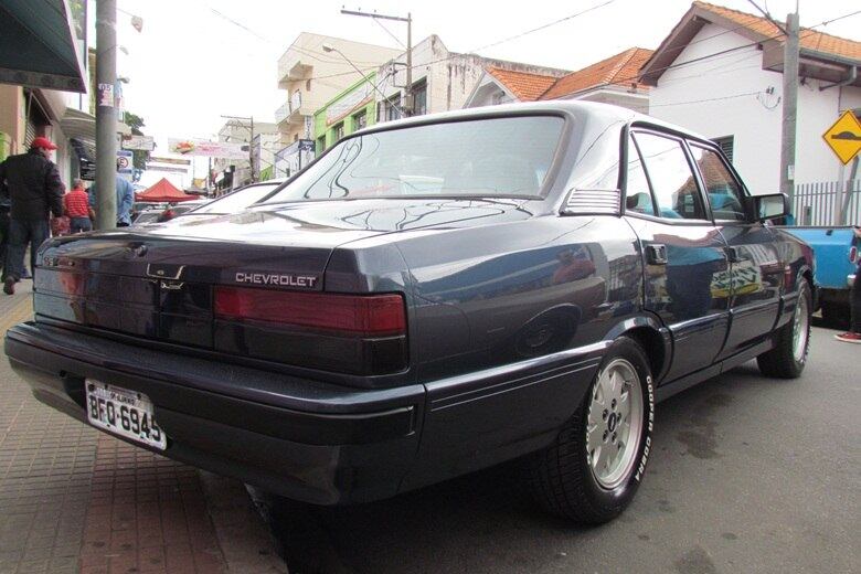 Chevrolet Opala Diplomata