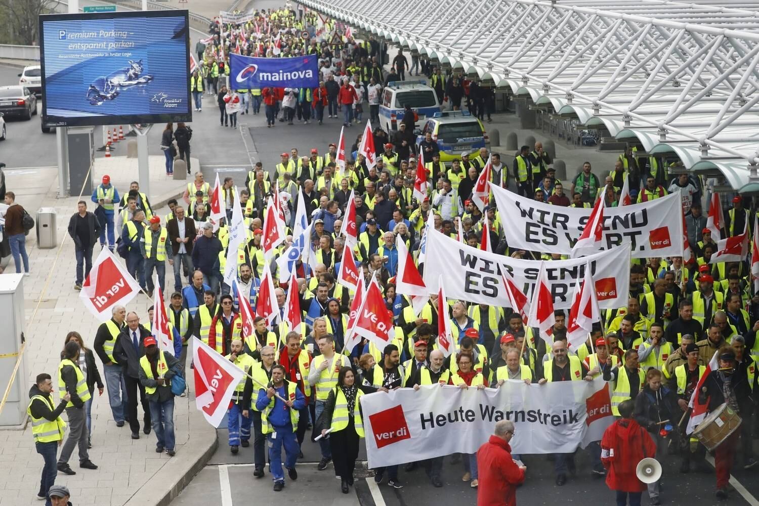 Mais de 60 mil trabalhadores entraram em greve