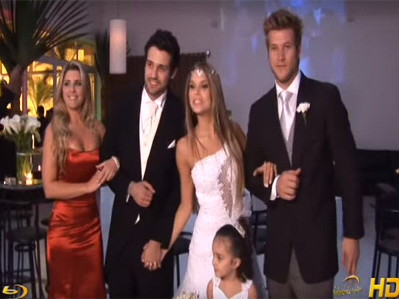 Os ex-BBBs Diego Alemão e Iris Stefanelli foram padrinhos do casamento. Além deles, Flávia e Justin receberam convidados como os ex-BBBs Bruna, Carol Honório, Allan
Pierre, Analy Lee, Alberto Caubói, Fani Pacheco, Daniel, Airton e Juliana, que também participaram do BBB7
