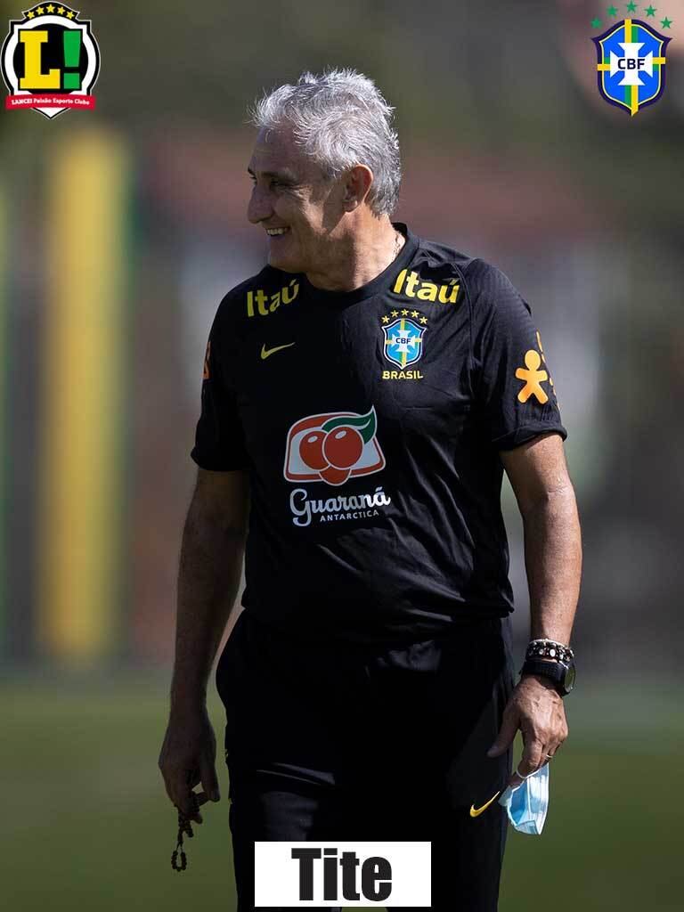 Tite - 6,5 - Não conseguiu introduzir um repertório ofensivo capaz de furar a defesa colombiana na primeira etapa, mesmo dominando o adversário com a posse de bola. No segundo tempo, promoveu a entrada de jogadores mais ofensivos, que introduziram um melhor ritmo, e pediu para seu time pressionar mais em cima, com intensidade. As instruções surtiram efeito e o Brasil saiu vencedor do confronto.