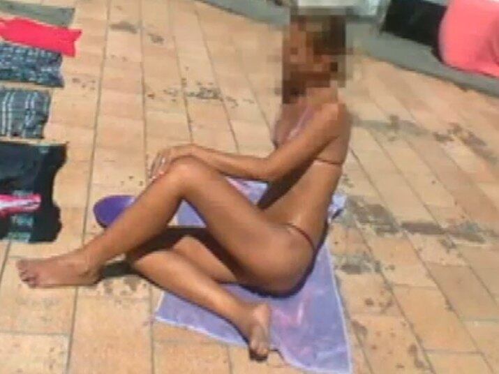 Em 2013, presas em uma cadeia de Manaus também postaram fotos no Facebook. Nas imagens, as mulheres aparecem de biquin e em momentos de lazer 