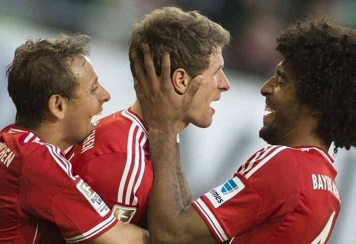 Do outro lado, o Bayern, que é comandado por Guardiola, atualmente, joga todas as suas fichas na Liga dos Campeões e quer o bi da competição de qualquer maneira. O time alemão já garantiu o caneco do Campeonato Alemão e, por conta disso, pode focar apenas na competição europeia
