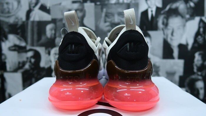 NIke AIR MAX 270