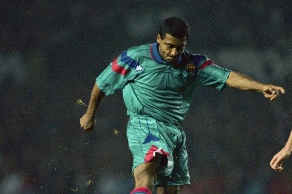 6º Romário (1993-95) - 39 gols