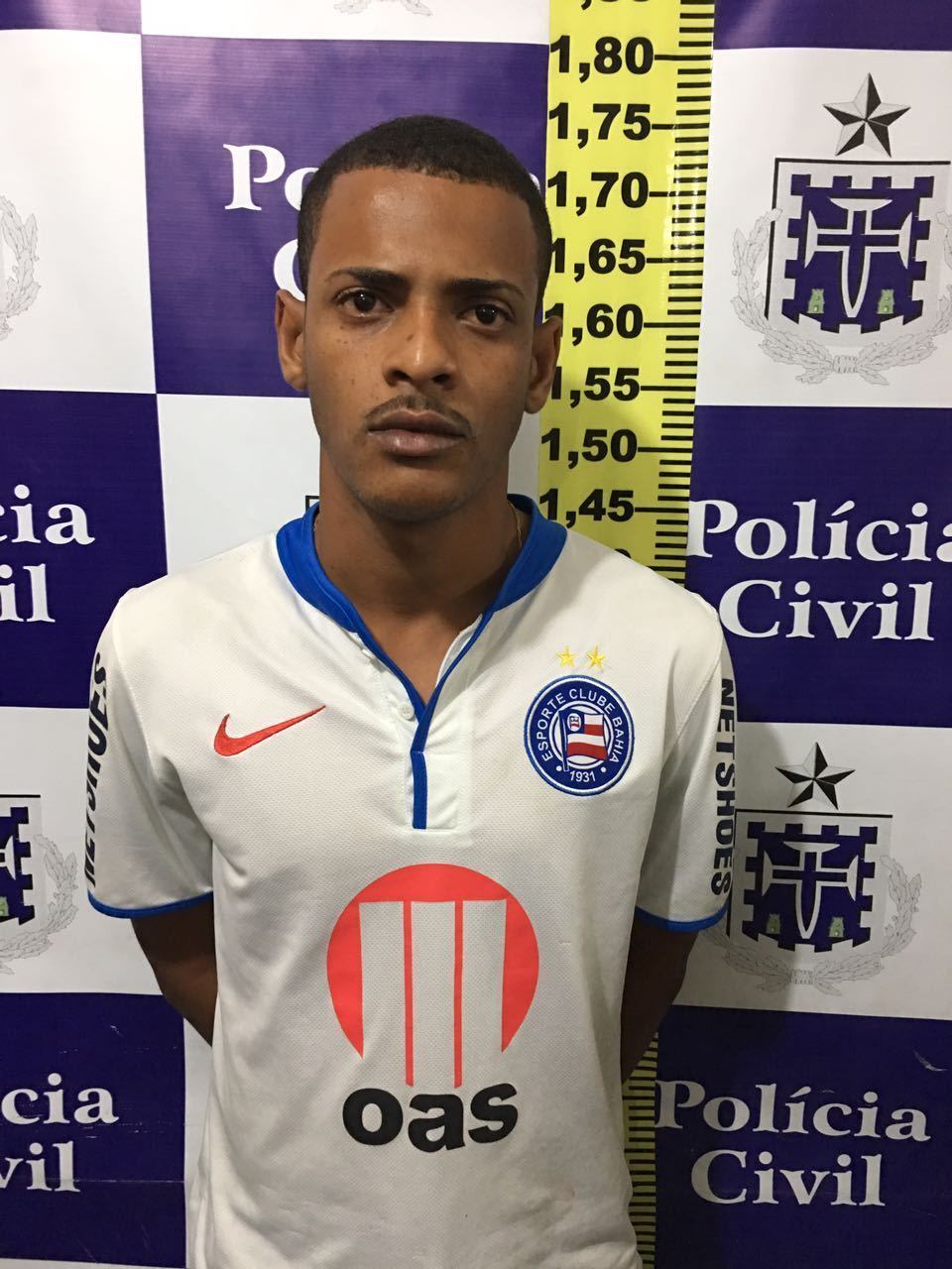 O suspeito ficará custodiado à disposição da Justiça