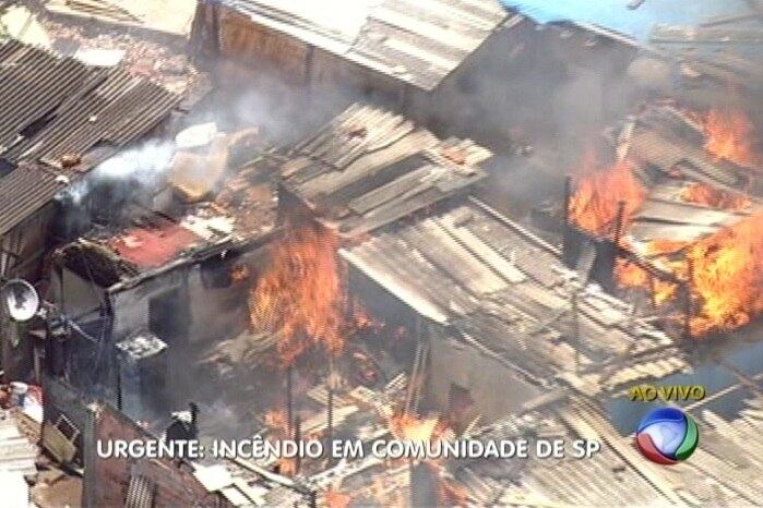 Defesa Civil, Eletropaulo e CET (Companhia de Engenharia de Tráfego) também foram acionadas. O caso será investigado pela Polícia Civil
