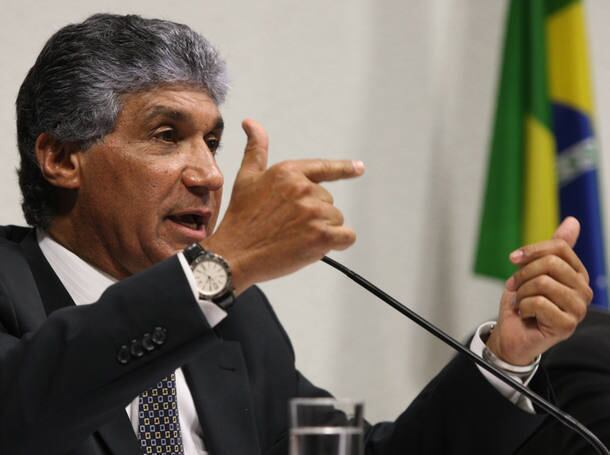 Os R$ 100 milhões que Paulo recebeu estariam armazenados em um imóvel, segundo Assad