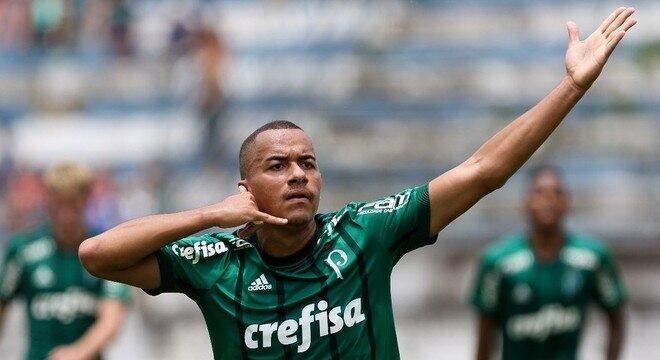 O Papagaio que auxiliou o "Periquito"