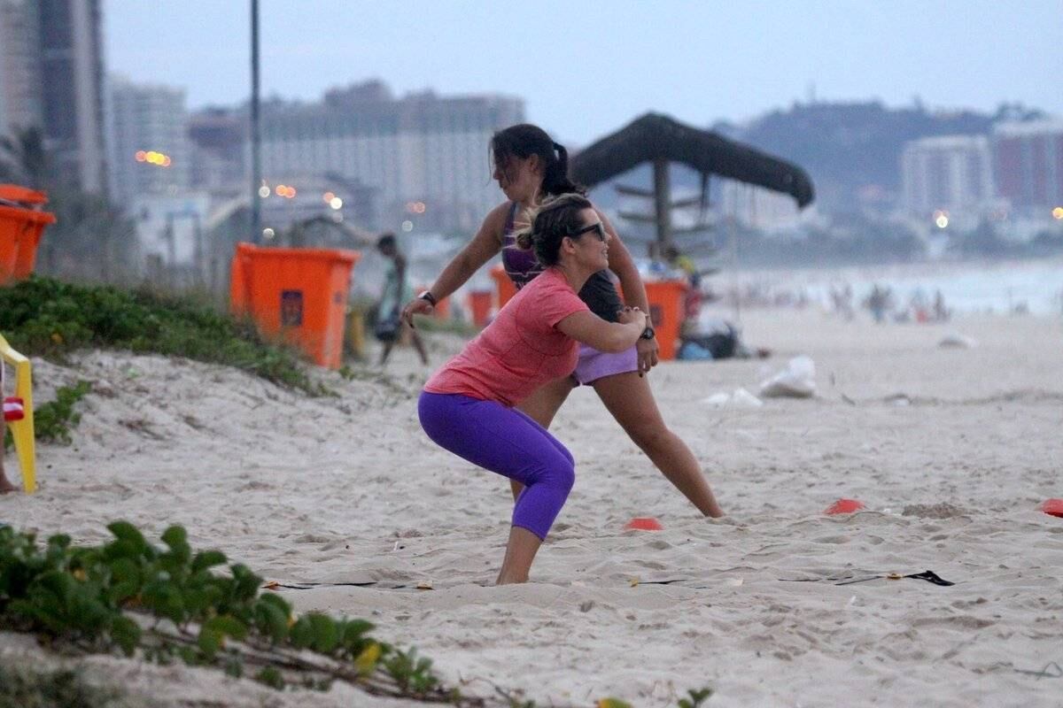 Fernanda Souza malhando nesta segunda-feira (29), no Rio de Janeiro