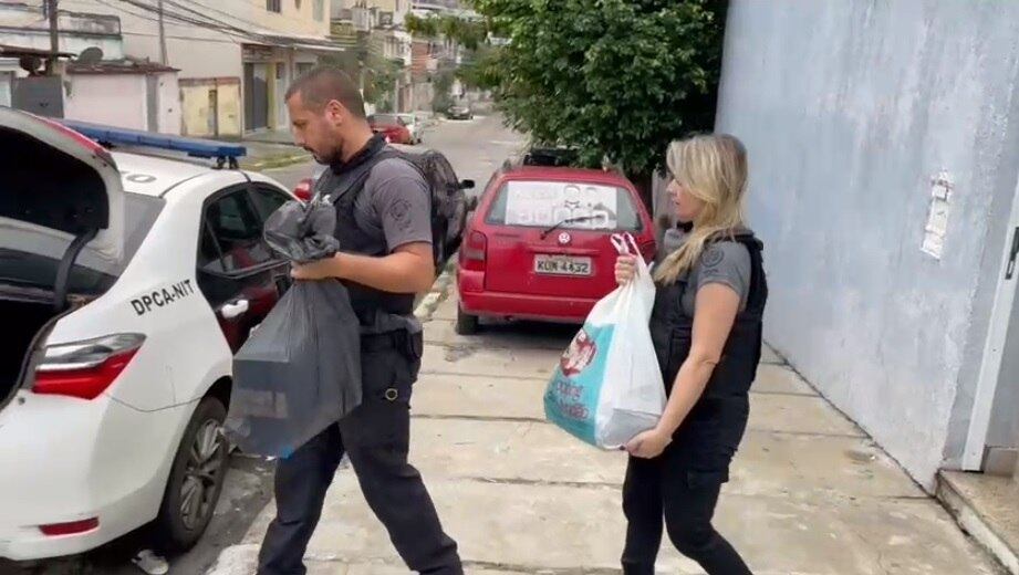 Polícia Civil faz operação "Pregão", contra desvios de verba pública de Seropédica, na Baixada Fluminense