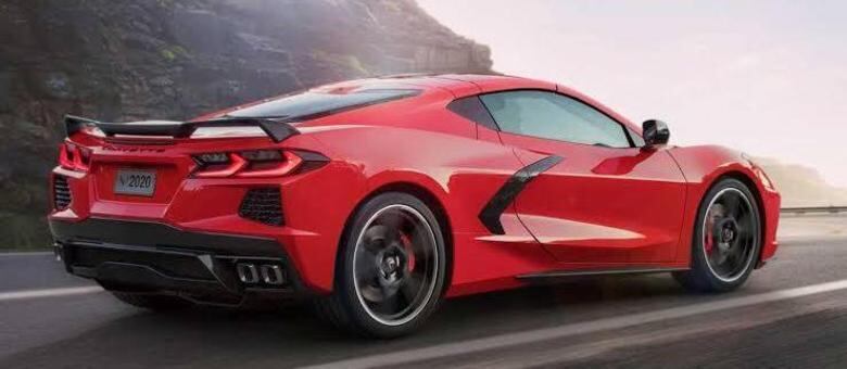 Traseira do novo Corvette C8