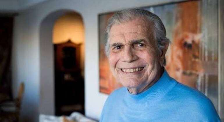 Tarcísio Meira, vitima da Covid-19, morreu nesta quinta (12) em São Paulo