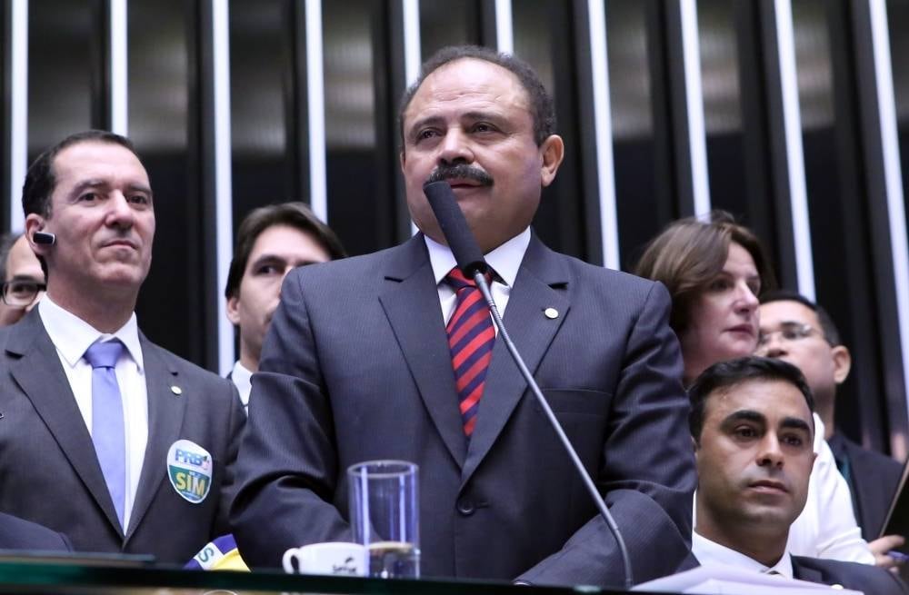 Waldir Maranhão não vai descontar faltas