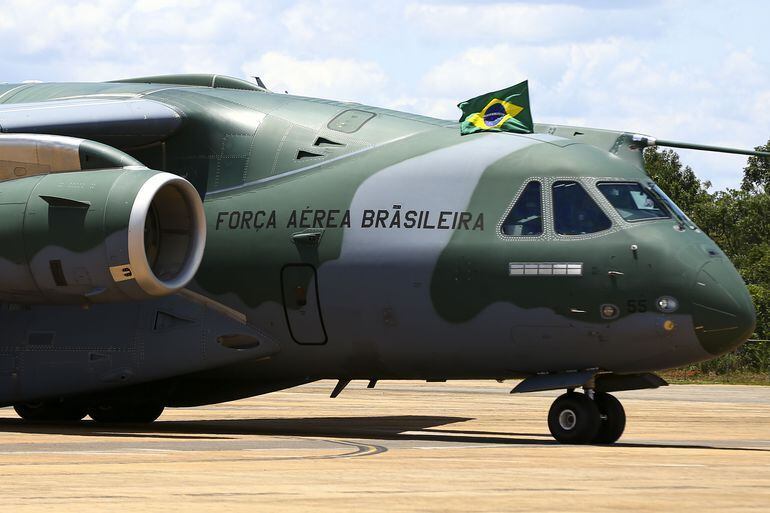 A aeronave decolou para a Europa na última segunda-feira (7) na chamada Operação Repatriação. 
