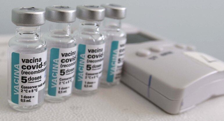 Fiocruz já enviou quase 100 milhões de doses de vacina anticovid ao Ministério da Saúde